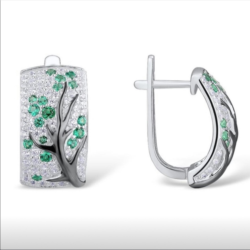 Dazzling 925 Sterling Silver Green Cherry Blossom
